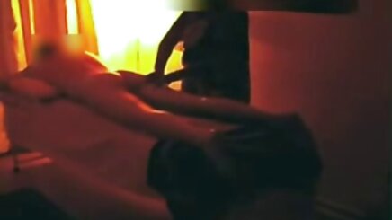 Kızıl milf turk porno saçlı olgun bir kağıt adam