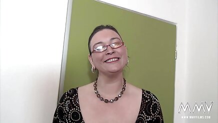 Büyük bir domuz ile köy türk porno çok sevimli Asya