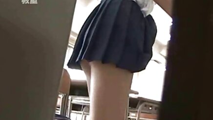 Video babe güzel göğüsleri var gerçek amatör porno