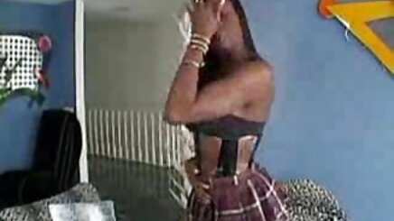 Melek türk anne oğul pornosu öpücüğü